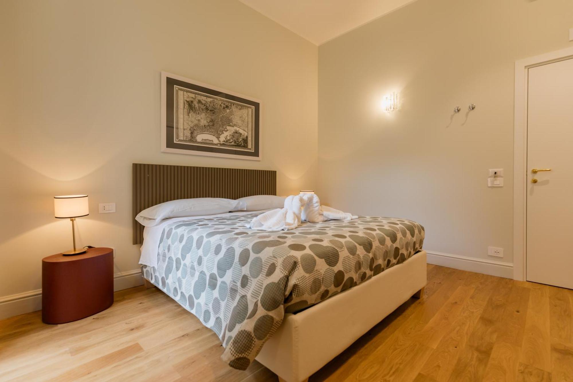 Cappella San Severo Luxury Suites เนเปิลส์ ภายนอก รูปภาพ